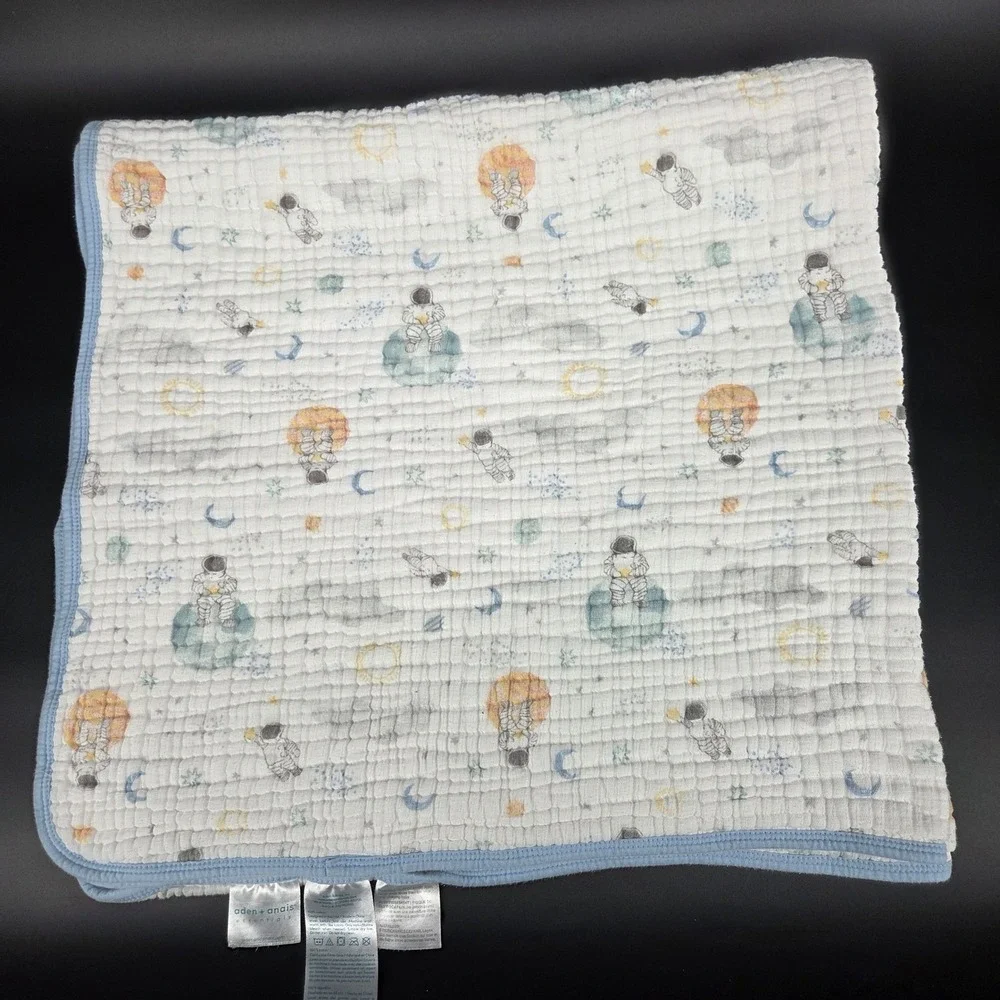 Aden + Anais Muslin Swaddle Blanket Space  Astronaut Hot Air Balloon Blue Trim